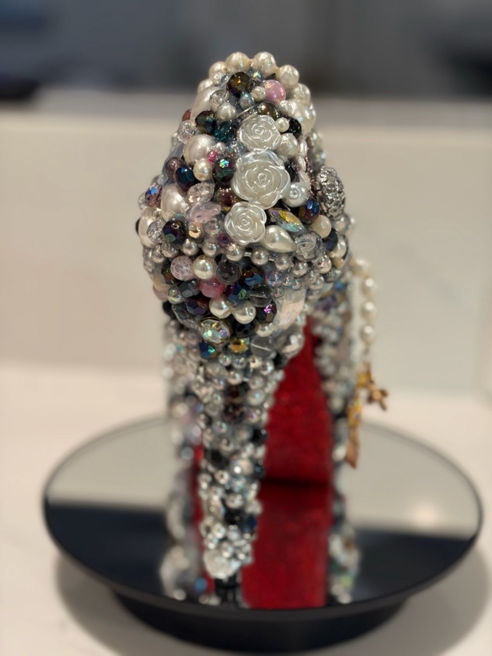 Jeweled Pearl and Crystal Stiletto High Heel Pump - Ring Holder - Picture 4 of 10